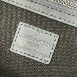 Picture of Louis Vuitton Mens Bags _SKUfw147523980fw